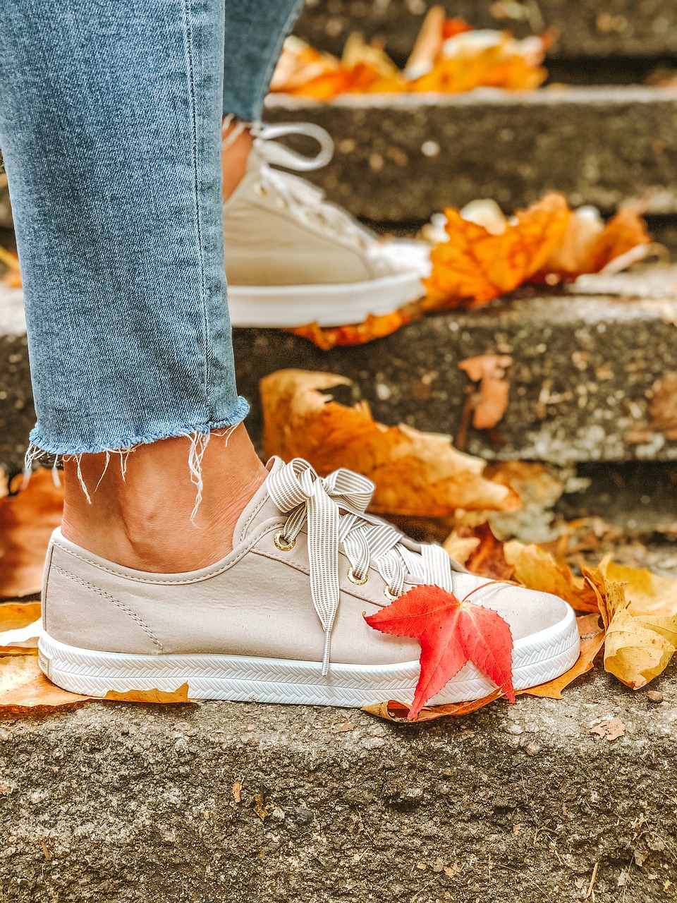 Look para trabalhar com tênis: 4 Dicas para você se Inspirar.